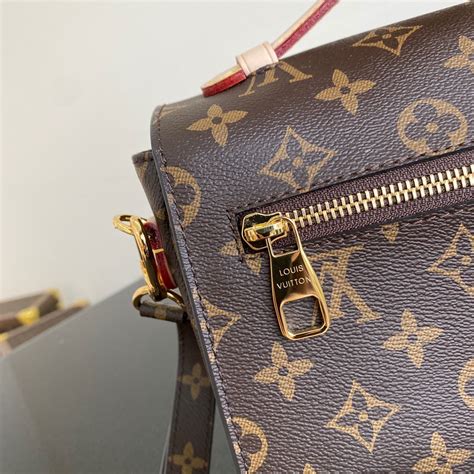 louis vuitton m44875|louis vuitton pochette.